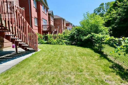 16 Crispin Court, Markham, ON - Outdoor