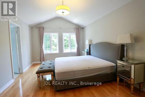 16 Crispin Court, Markham, ON - Indoor Photo Showing Bedroom