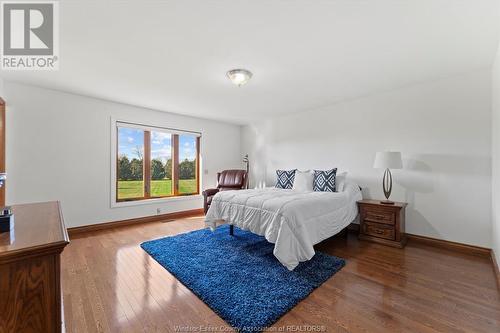 5735 Huron Church Line Road, Lasalle, ON - Indoor Photo Showing Bedroom