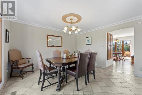 5735 Huron Church Line Road, Lasalle, ON - Indoor Photo Showing Dining Room