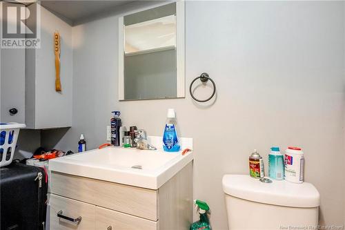 319 Dominion Street, Moncton, NB - Indoor Photo Showing Bathroom