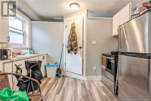 319 Dominion Street, Moncton, NB - Indoor Photo Showing Kitchen