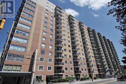 408 - 429 Somerset Street, Ottawa Centre (4102 - Ottawa Centre), ON - Outdoor With Balcony With Facade