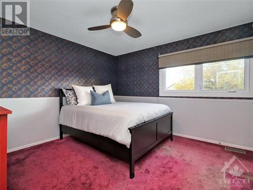 6337 Viseneau Drive, Ottawa, ON - Indoor Photo Showing Bedroom