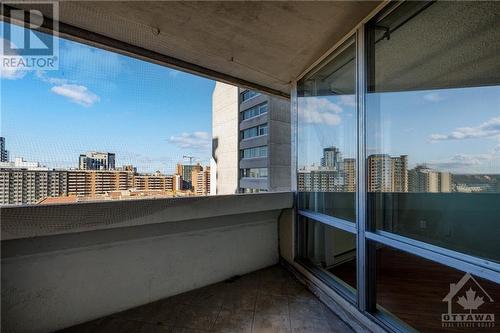 530 Laurier Avenue W Unit#1201, Ottawa, ON - Outdoor With Exterior