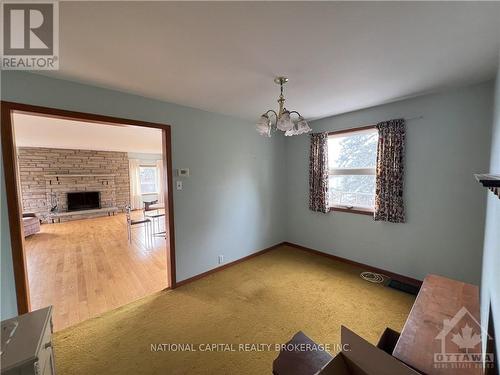 5328 Kilby Lane, Ottawa, ON - Indoor With Fireplace