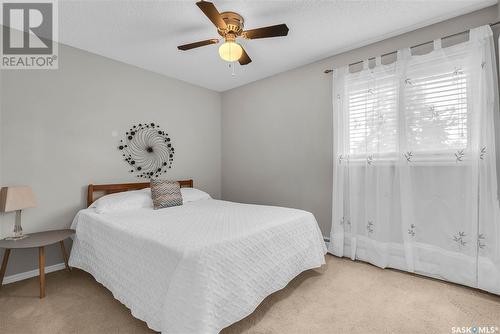 102B 1121 Mckercher Drive, Saskatoon, SK - Indoor Photo Showing Bedroom