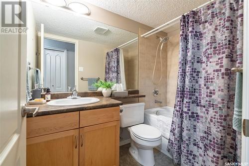 102B 1121 Mckercher Drive, Saskatoon, SK - Indoor Photo Showing Bathroom