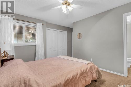 102B 1121 Mckercher Drive, Saskatoon, SK - Indoor Photo Showing Bedroom