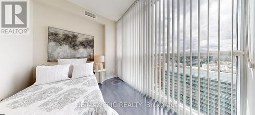 Ph308 - 770 Bay Street, Toronto, ON - Indoor