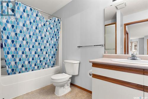 3103 Truesdale Drive E, Regina, SK - Indoor Photo Showing Bathroom