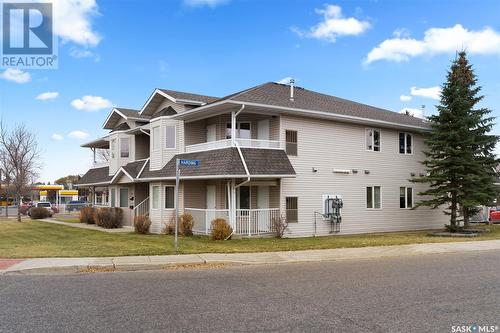 3103 Truesdale Drive E, Regina, SK - Outdoor With Facade