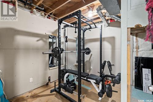 135 Middleton Crescent, Saskatoon, SK - Indoor Photo Showing Gym Room