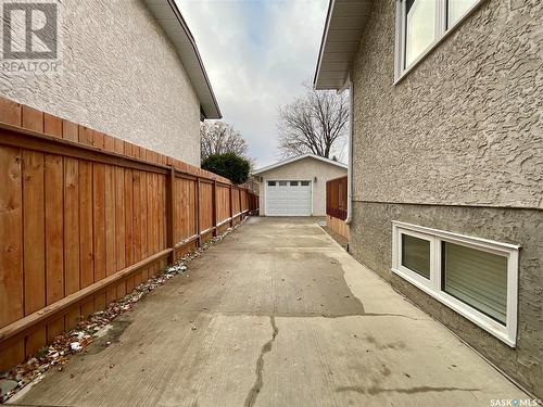 110 Petersmeyer Street, Regina, SK - Outdoor With Exterior