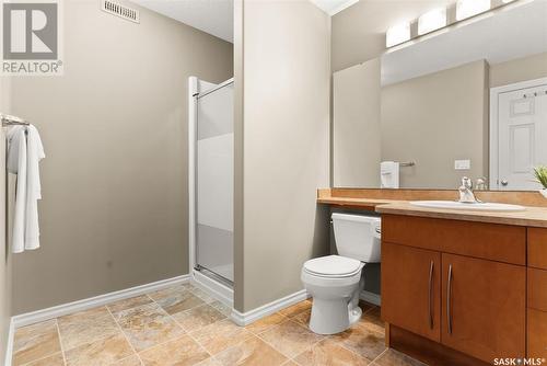 4514 Mcmillan Drive, Regina, SK - Indoor Photo Showing Bathroom