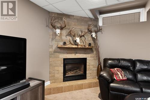 4514 Mcmillan Drive, Regina, SK - Indoor Photo Showing Living Room With Fireplace