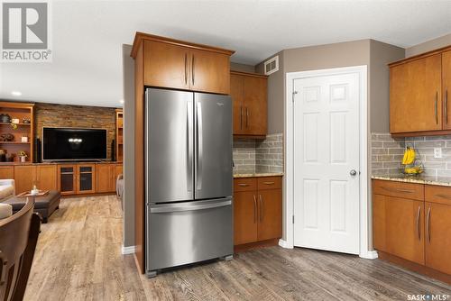 4514 Mcmillan Drive, Regina, SK - Indoor Photo Showing Kitchen