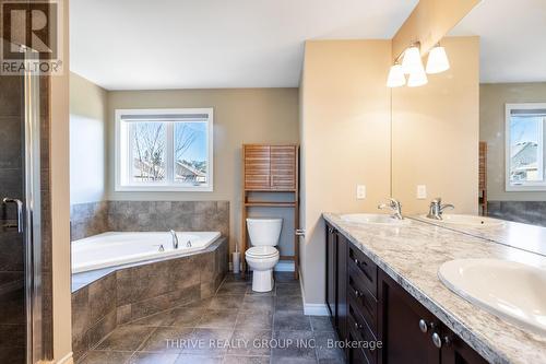 1480 Horseshoe Crescent, London, ON - Indoor Photo Showing Bathroom