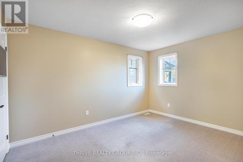 1480 Horseshoe Crescent, London, ON - Indoor Photo Showing Other Room