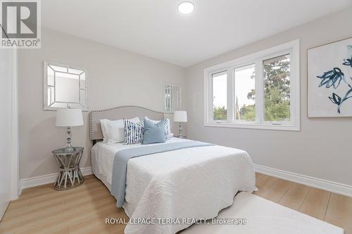 114 Milford Haven Drive, Toronto, ON - Indoor Photo Showing Bedroom