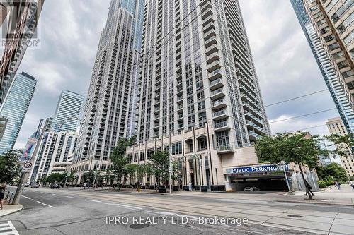 2401 - 761 Bay Street, Toronto, ON - Outdoor With Facade