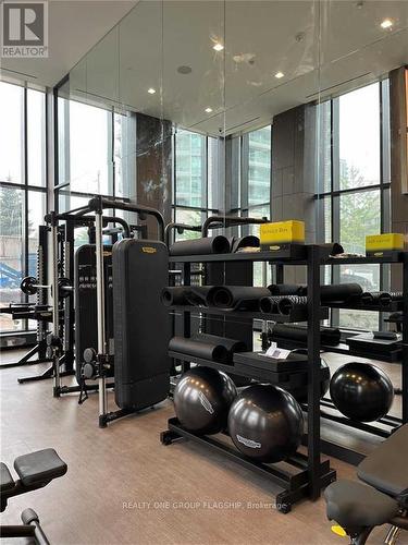 909 - 15 Holmes Avenue, Toronto, ON - Indoor Photo Showing Gym Room