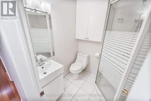 189 Hertford Crescent, Markham, ON - Indoor Photo Showing Bathroom