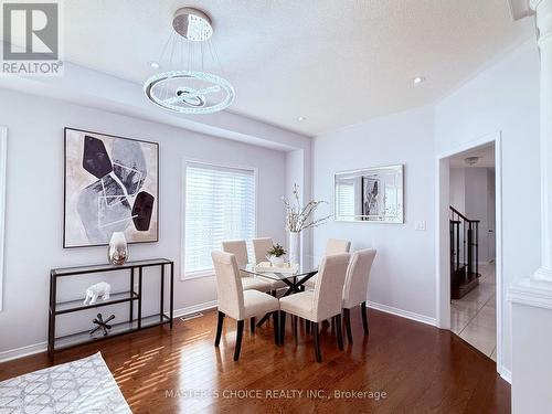 656 North Lake Road, Richmond Hill, ON - Indoor Photo Showing Dining Room