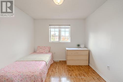 126 Dunsmore Lane, Barrie, ON - Indoor Photo Showing Bedroom