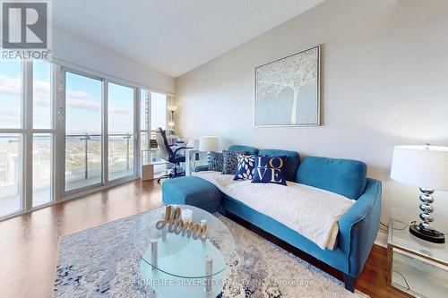 3902 - 50 Absolute Avenue, Mississauga, ON - Indoor Photo Showing Living Room