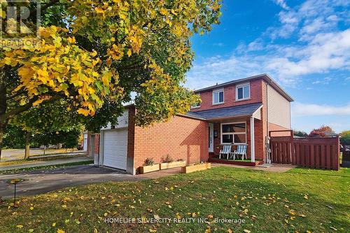 24 Norwood Place, Brampton, ON - Outdoor