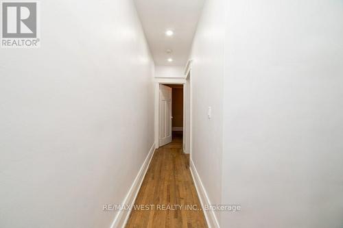 3 Chambers Avenue, Toronto, ON - Indoor Photo Showing Other Room