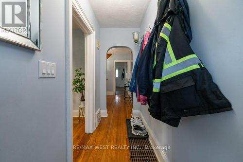 3 Chambers Avenue, Toronto, ON - Indoor Photo Showing Other Room