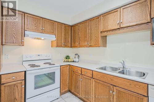 79 Severn Drive, Guelph, ON - Indoor Photo Showing Kitchen With Double Sink