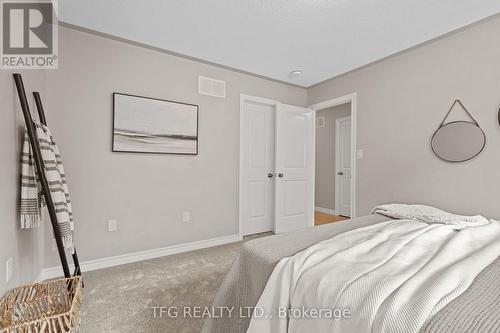 46 Broome Avenue, Clarington (Courtice), ON - Indoor Photo Showing Bedroom