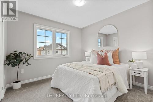 46 Broome Avenue, Clarington (Courtice), ON - Indoor Photo Showing Bedroom