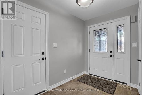 92 Laurent Boulevard, Kawartha Lakes (Lindsay), ON - Indoor Photo Showing Other Room