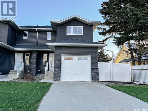 263 30Th Street, Battleford, SK - Outdoor With Facade