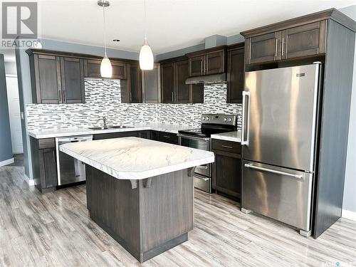 263 30Th Street, Battleford, SK - Indoor Photo Showing Kitchen With Stainless Steel Kitchen With Upgraded Kitchen