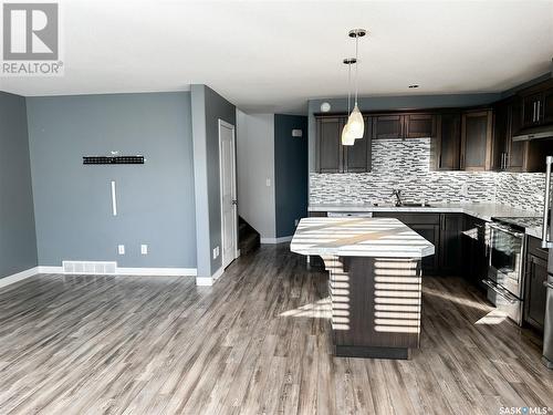 263 30Th Street, Battleford, SK - Indoor Photo Showing Kitchen With Upgraded Kitchen