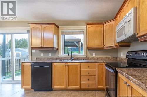 72 Rachel Street, Shediac, NB - Indoor Photo Showing Kitchen With Double Sink