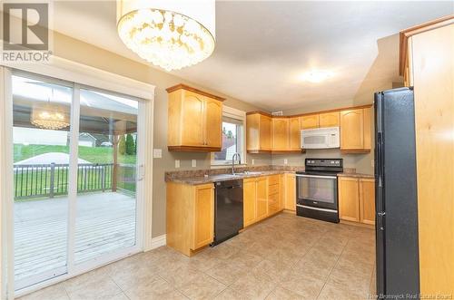 72 Rachel Street, Shediac, NB - Indoor Photo Showing Kitchen