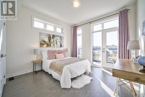 6 Stubbs Lane, Aurora, ON - Indoor Photo Showing Bedroom