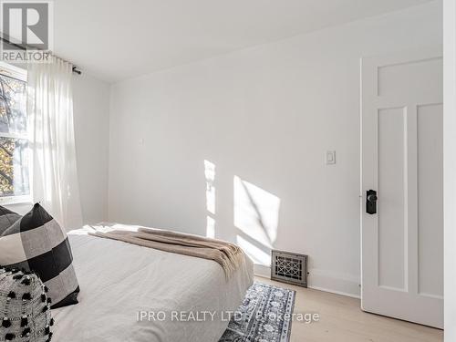 11 Phin Avenue, Toronto, ON - Indoor Photo Showing Bedroom