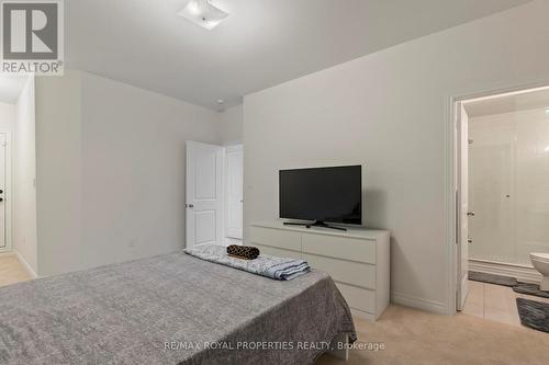 513 Littlewood Lane, Ajax, ON - Indoor Photo Showing Bedroom