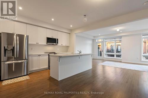 513 Littlewood Lane, Ajax, ON - Indoor Photo Showing Kitchen With Stainless Steel Kitchen With Upgraded Kitchen