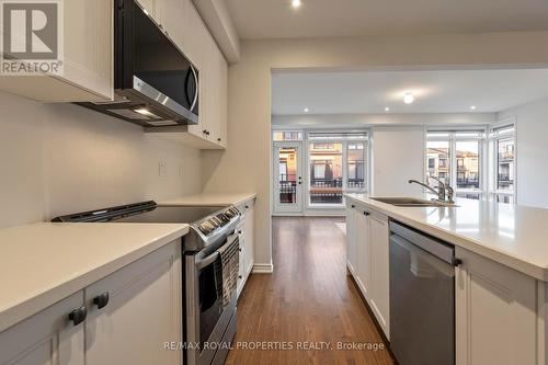 513 Littlewood Lane, Ajax, ON - Indoor Photo Showing Kitchen With Stainless Steel Kitchen With Double Sink