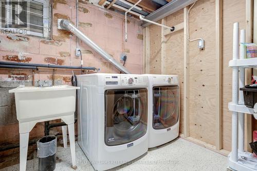 88 Tower Drive, Toronto, ON - Indoor Photo Showing Laundry Room