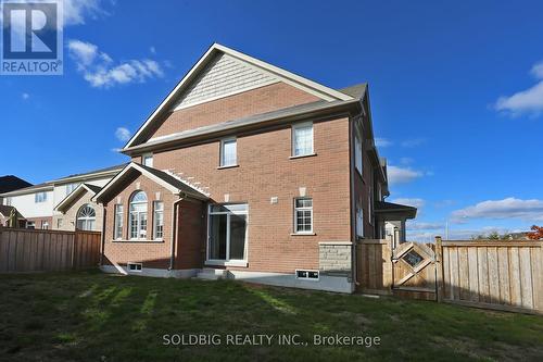 95 Hockley Avenue, Clarington, ON - Outdoor