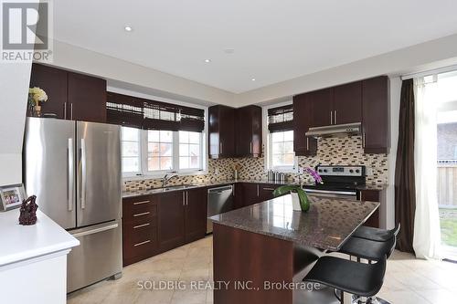 95 Hockley Avenue, Clarington, ON - Indoor Photo Showing Kitchen With Stainless Steel Kitchen With Double Sink With Upgraded Kitchen